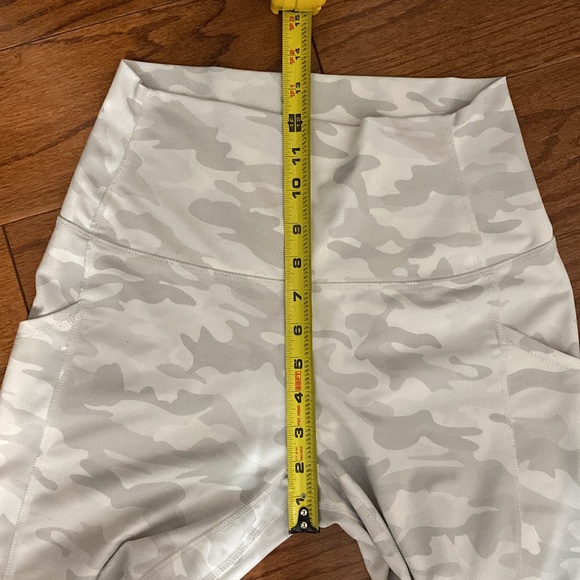 Ododos gray & white leggings with side pocket - Size Medium - Picture 7 of 9